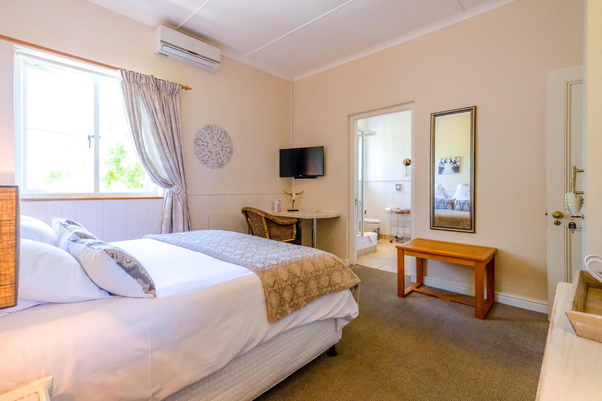 Oude Berg Guesthouse - 10 Caledon Street จอร์จ ห้อง รูปภาพ