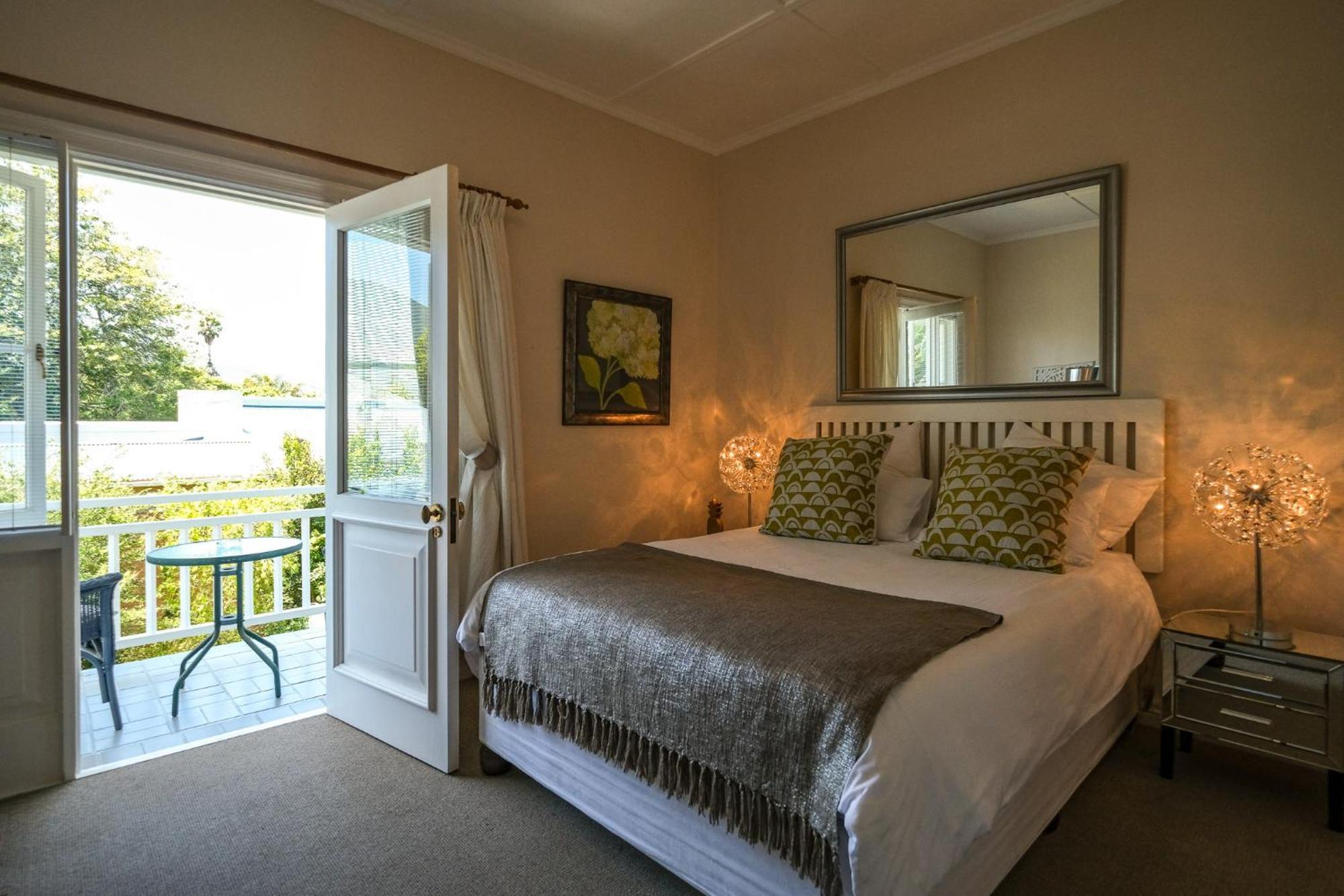 Oude Berg Guesthouse - 10 Caledon Street จอร์จ ห้อง รูปภาพ
