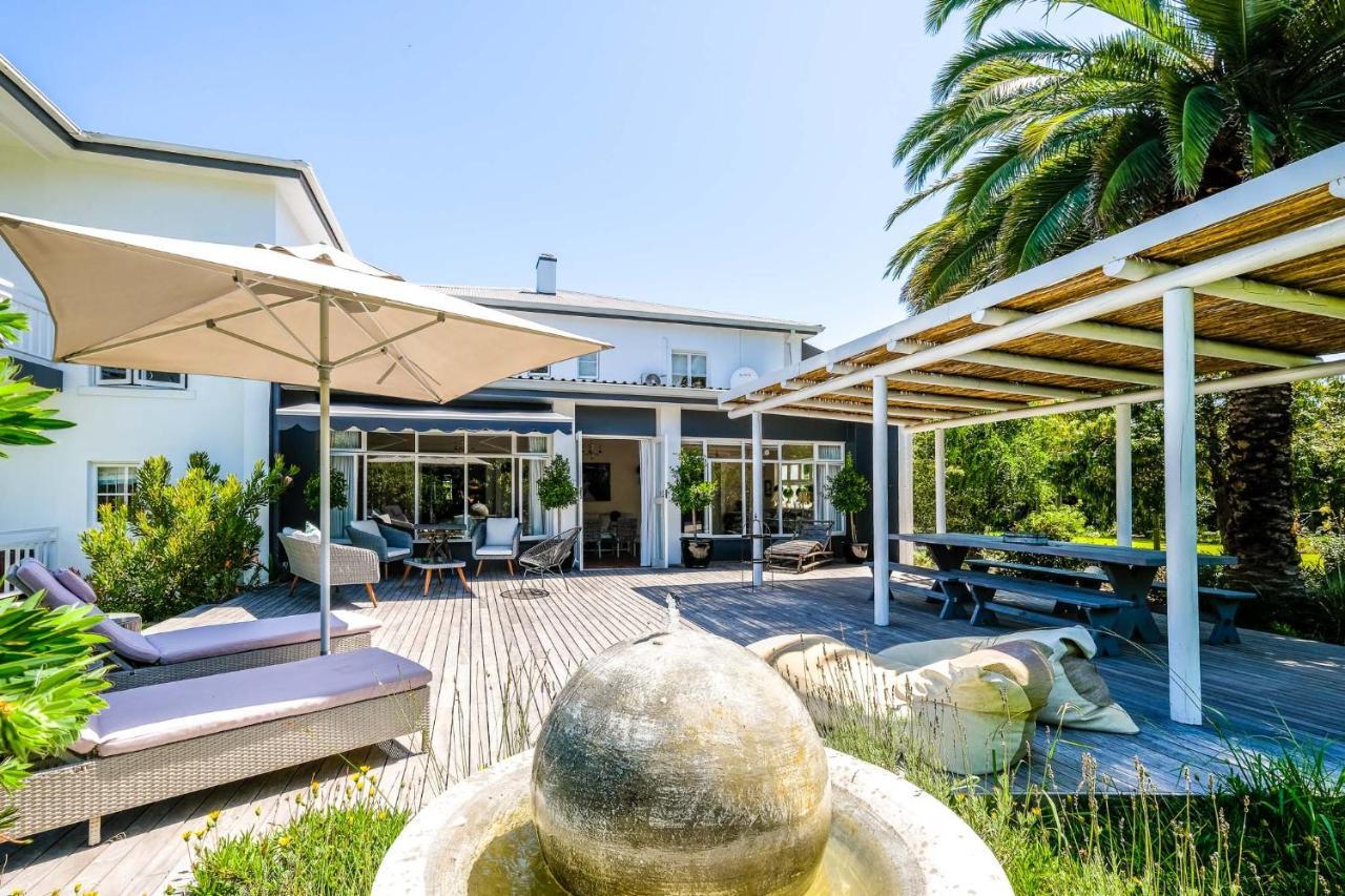 Oude Berg Guesthouse - 10 Caledon Street จอร์จ ภายนอก รูปภาพ
