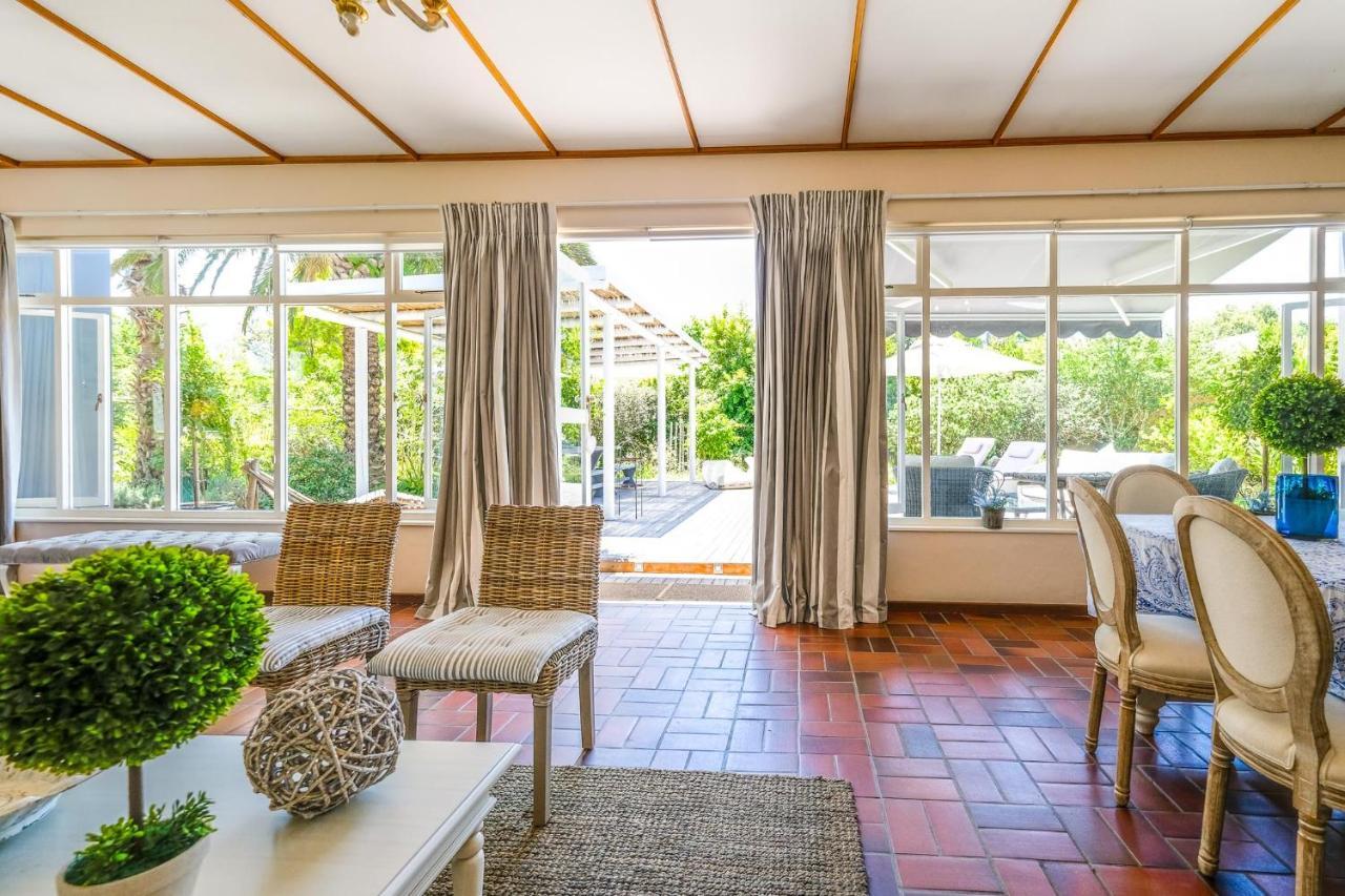 Oude Berg Guesthouse - 10 Caledon Street จอร์จ ภายนอก รูปภาพ