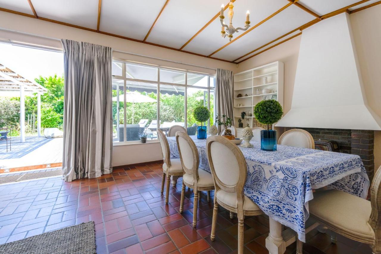 Oude Berg Guesthouse - 10 Caledon Street จอร์จ ภายนอก รูปภาพ