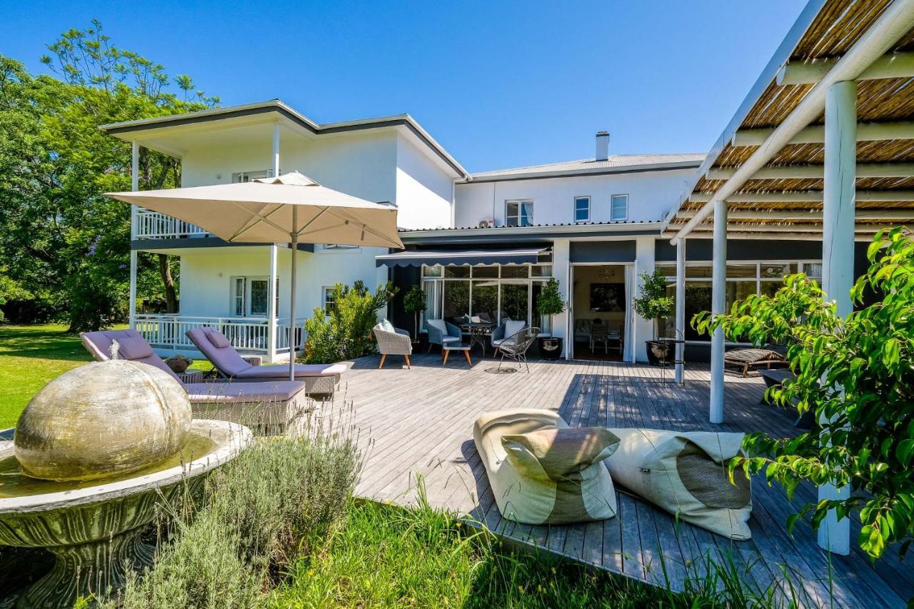 Oude Berg Guesthouse - 10 Caledon Street จอร์จ ภายนอก รูปภาพ